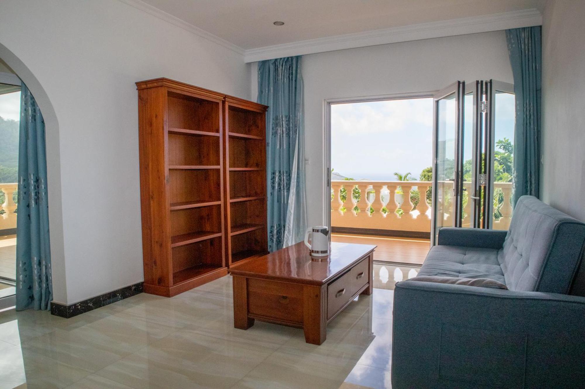 Amanda Villa - Best Value Mountain Top Inn Au Cap ภายนอก รูปภาพ